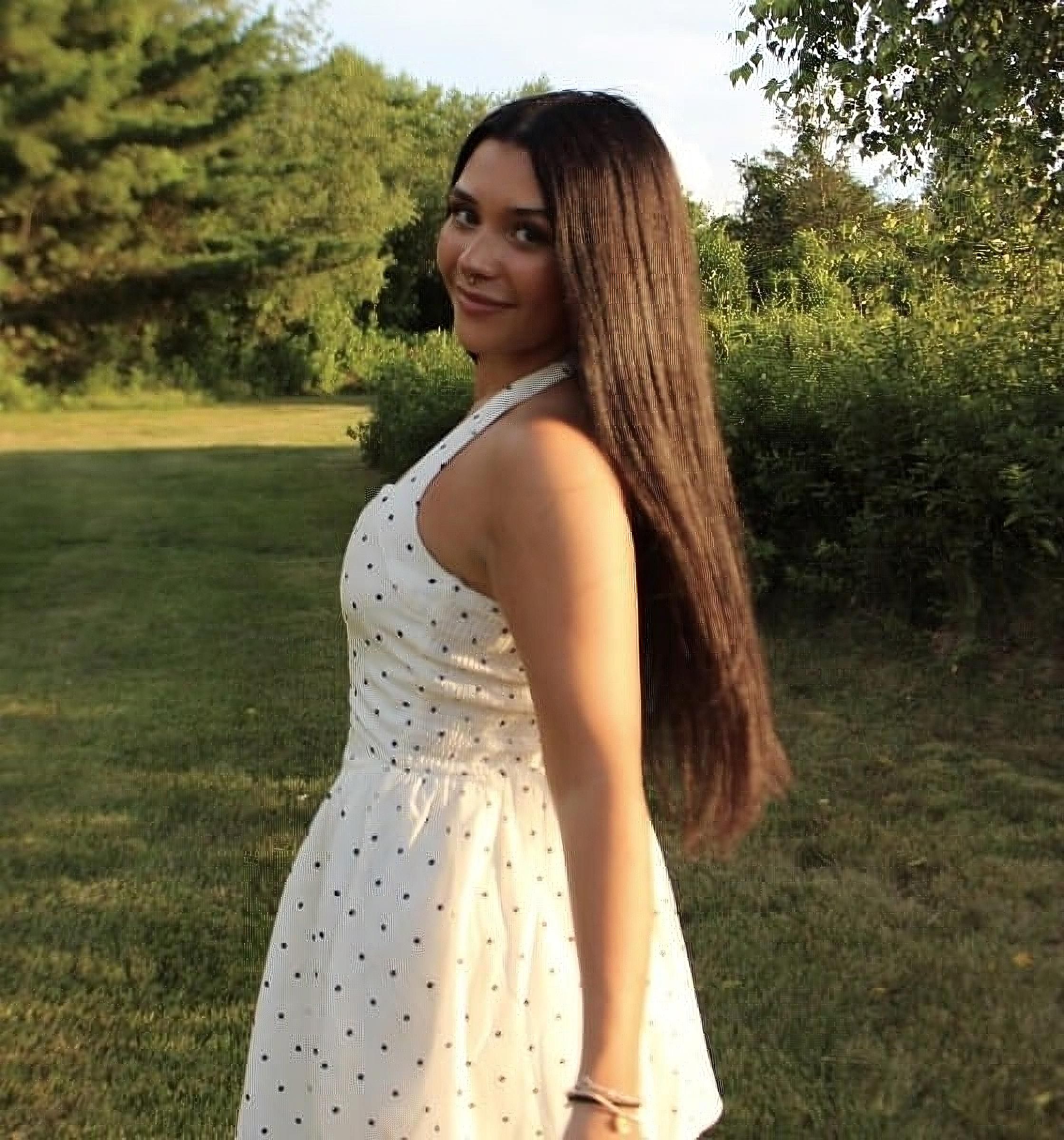 Image of Olivia DeLuca